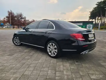 2020 Mercedes-Benz E-Класс с пробегом 135 162 км