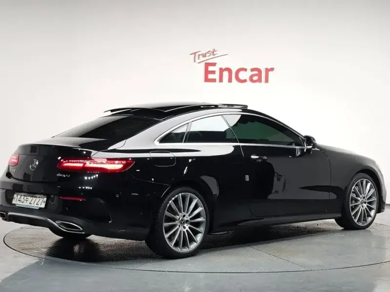 2020 Mercedes-Benz E-Класс с пробегом 118 000 км