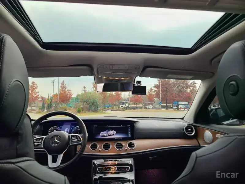 2020 Mercedes-Benz E-Класс с пробегом 135 162 км