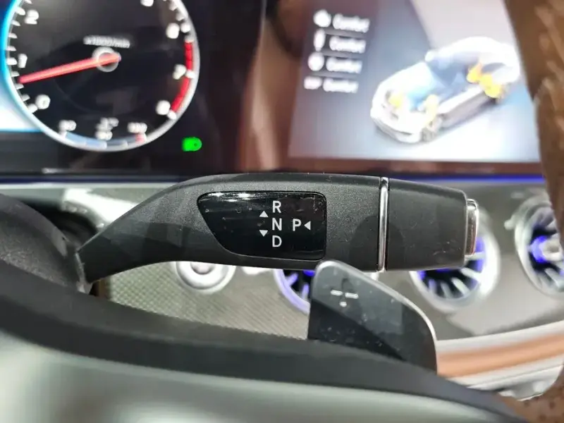 2020 Mercedes-Benz E-Класс с пробегом 118 000 км