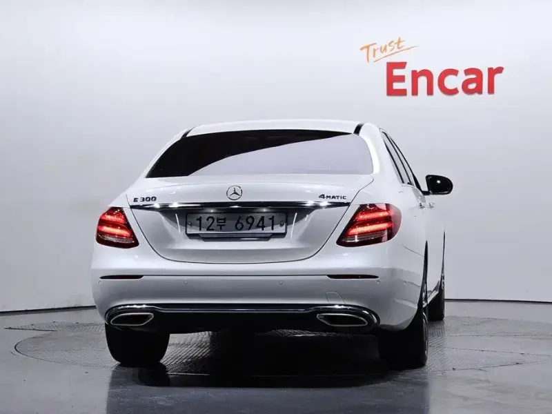 2018 Mercedes-Benz E-Класс с пробегом 114 280 км