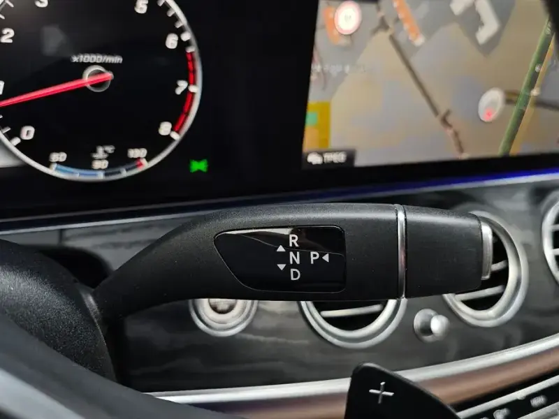 2018 Mercedes-Benz E-Класс с пробегом 78 005 км