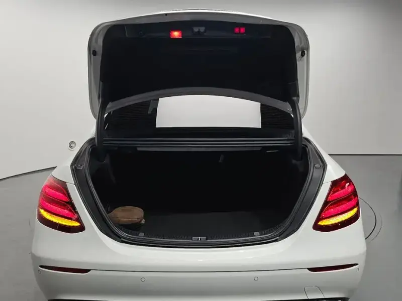 2018 Mercedes-Benz E-Класс с пробегом 78 005 км