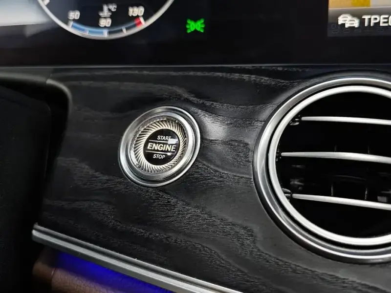 2018 Mercedes-Benz E-Класс с пробегом 78 005 км