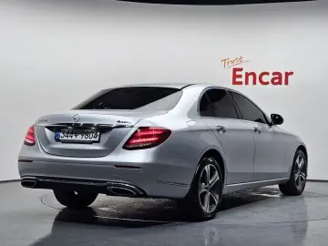 2019 Mercedes-Benz E-Класс с пробегом 80 145 км