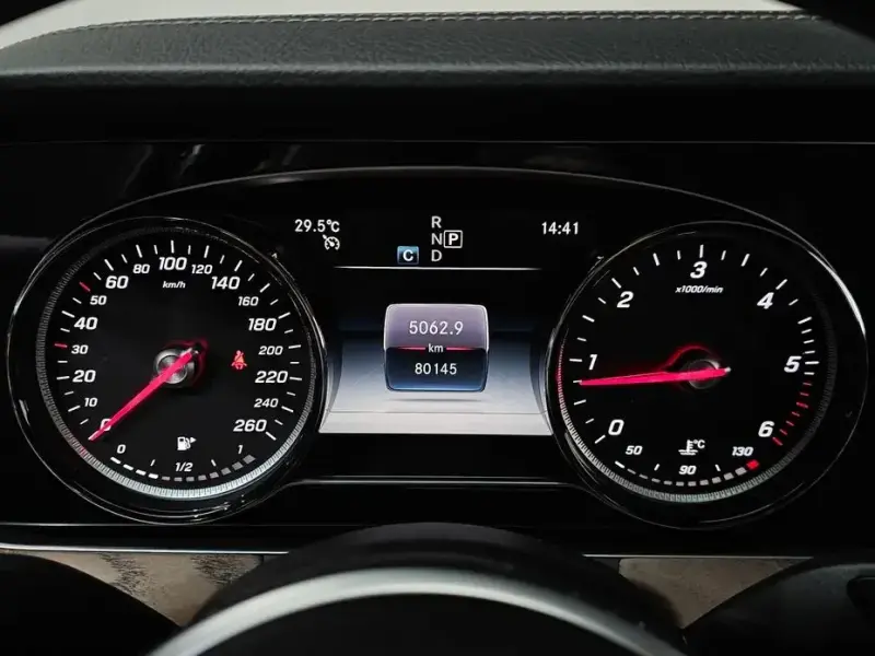 2019 Mercedes-Benz E-Класс с пробегом 80 145 км