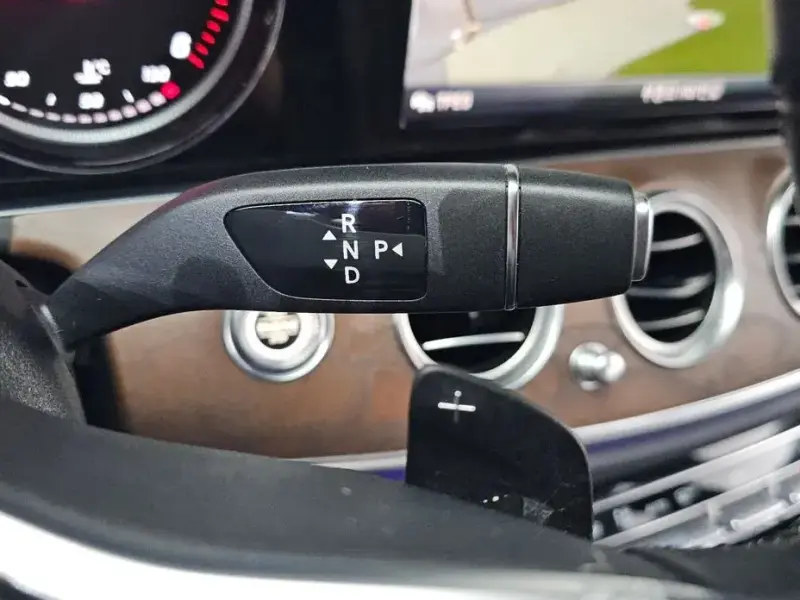 2019 Mercedes-Benz E-Класс с пробегом 80 145 км
