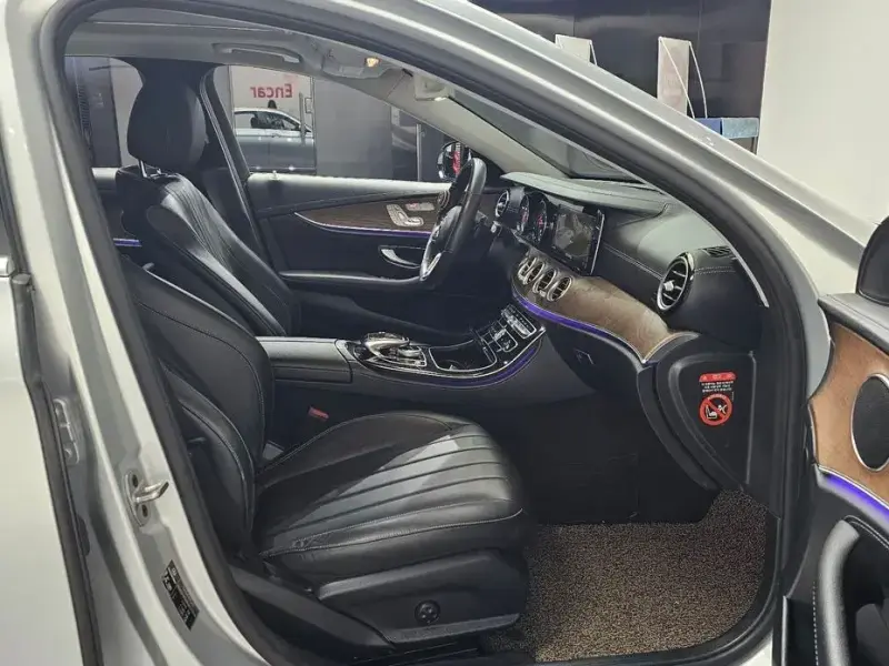 2019 Mercedes-Benz E-Класс с пробегом 80 145 км