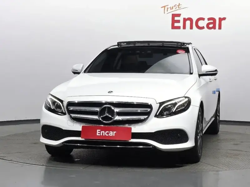 2018 Mercedes-Benz E-Класс с пробегом 122 865 км
