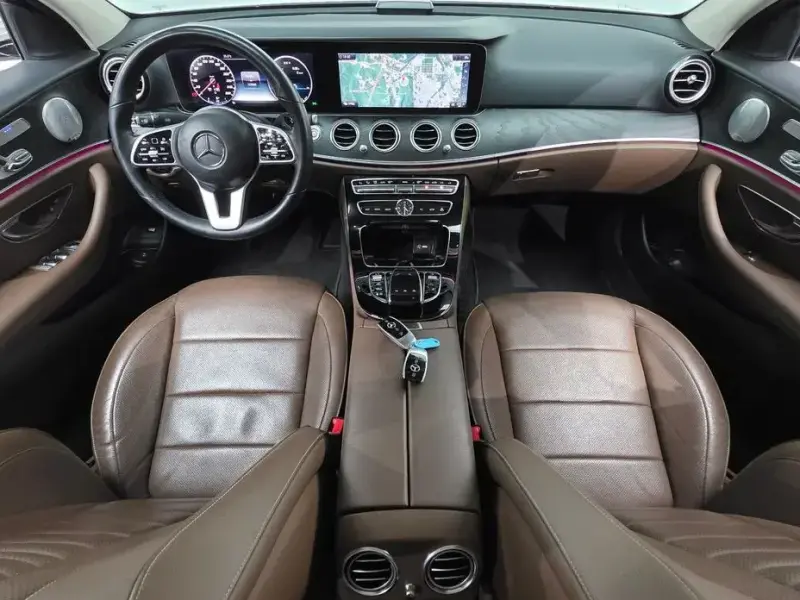 2018 Mercedes-Benz E-Класс с пробегом 122 865 км