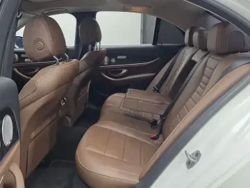 2018 Mercedes-Benz E-Класс с пробегом 122 865 км