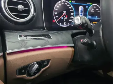 2018 Mercedes-Benz E-Класс с пробегом 122 865 км