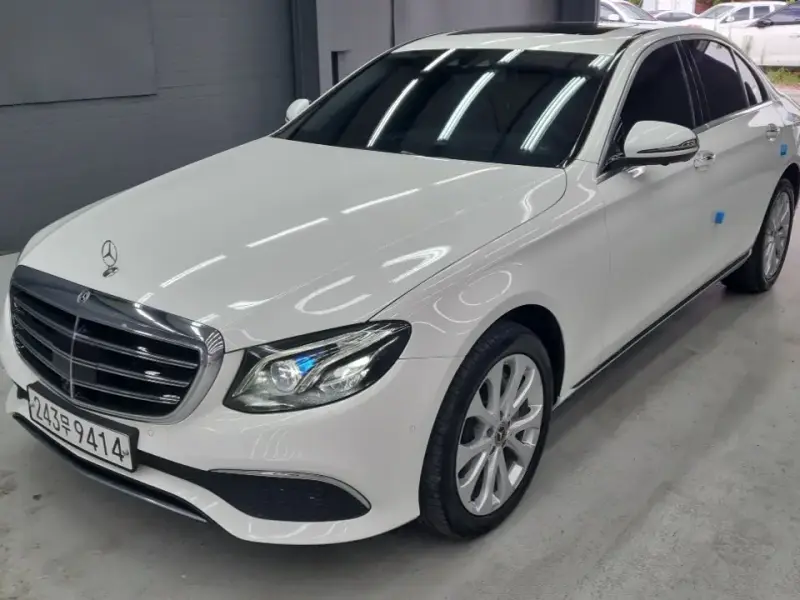 2020 Mercedes-Benz E-Класс с пробегом 141 038 км