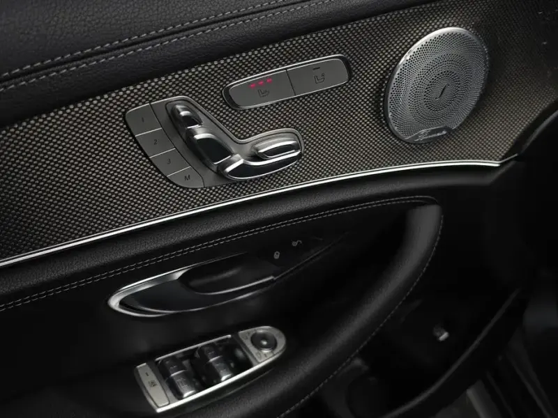 2019 Mercedes-Benz E-Класс с пробегом 59 074 км