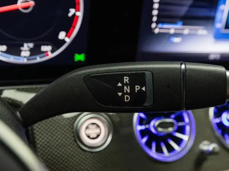 2020 Mercedes-Benz E-Класс с пробегом 72 475 км