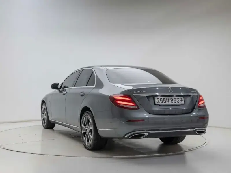 2020 Mercedes-Benz E-Класс с пробегом 56 346 км