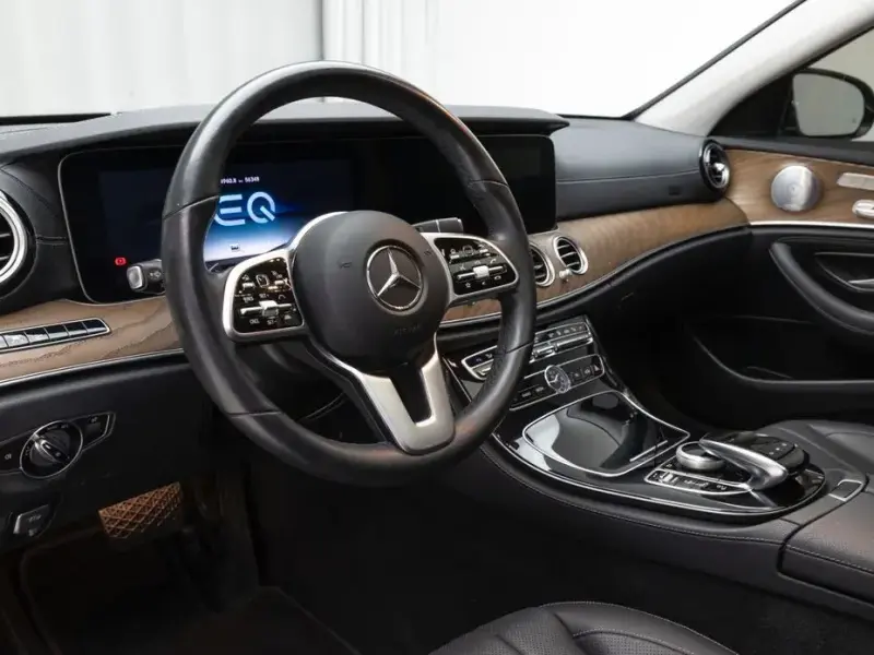 2020 Mercedes-Benz E-Класс с пробегом 56 346 км