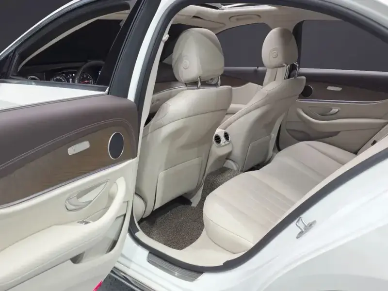 2020 Mercedes-Benz E-Класс с пробегом 109 429 км