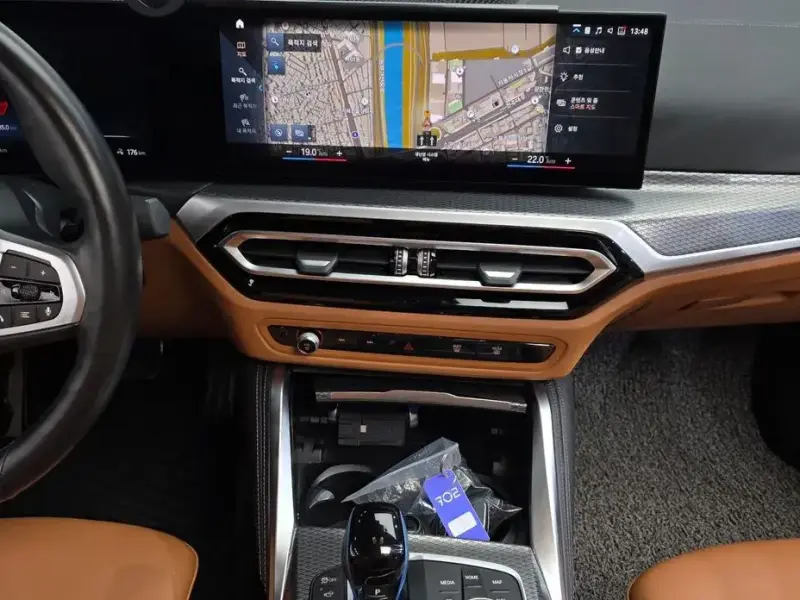 2022 BMW i4 с пробегом 41 600 км