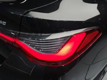 2022 BMW i4 с пробегом 41 600 км