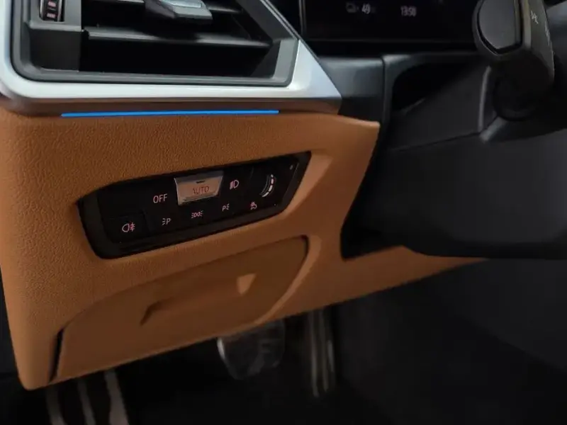 2022 BMW i4 с пробегом 41 600 км
