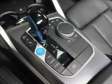 2022 BMW i4 с пробегом 55 352 км