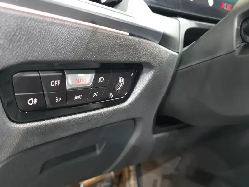 2022 BMW i4 с пробегом 55 352 км