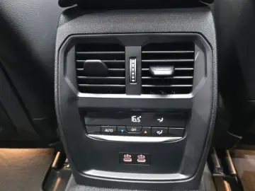 2022 BMW i4 с пробегом 55 352 км