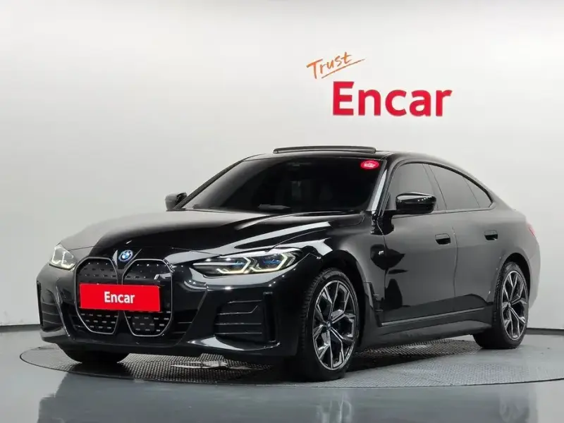 2022 BMW i4 с пробегом 93 366 км