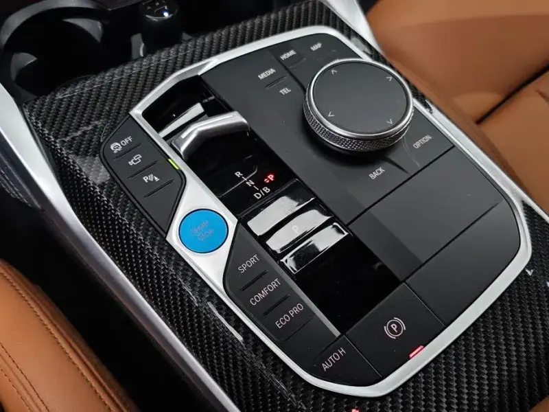 2023 BMW i4 с пробегом 35 461 км