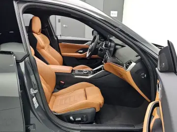 2023 BMW i4 с пробегом 35 461 км