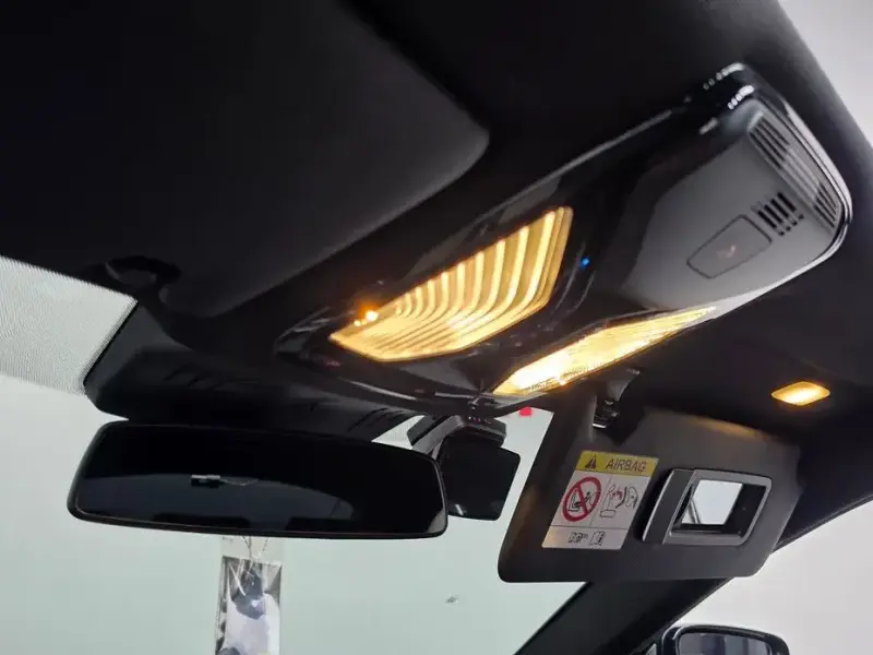 2022 BMW i4 с пробегом 93 366 км