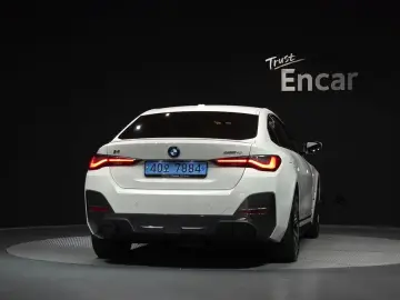 2024 BMW i4 с пробегом 7 309 км