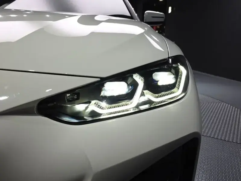 2024 BMW i4 с пробегом 7 309 км