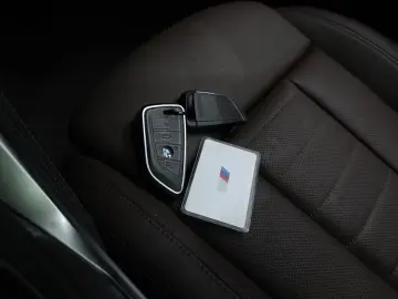 2024 BMW i4 с пробегом 7 309 км