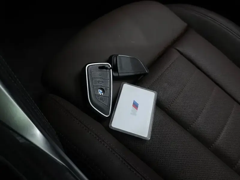 2024 BMW i4 с пробегом 7 309 км