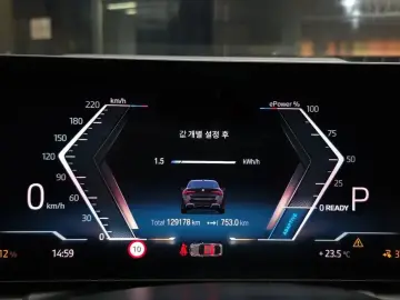 2022 BMW i4 с пробегом 129 178 км