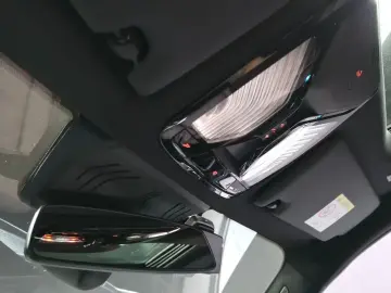 2024 BMW i4 с пробегом 7 309 км