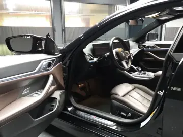2022 BMW i4 с пробегом 129 178 км