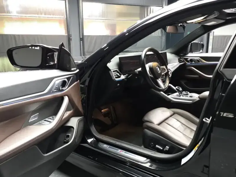 2022 BMW i4 с пробегом 129 178 км