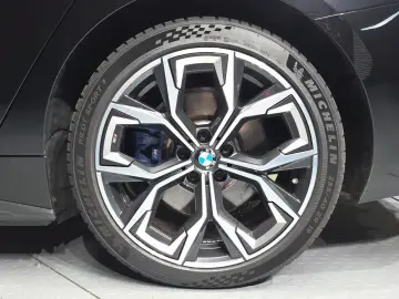 2022 BMW i4 с пробегом 129 178 км