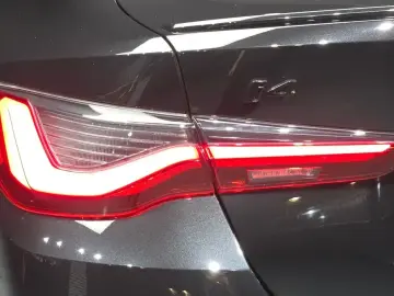 2022 BMW i4 с пробегом 129 178 км