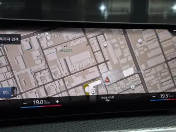 2022 BMW i4 с пробегом 129 178 км