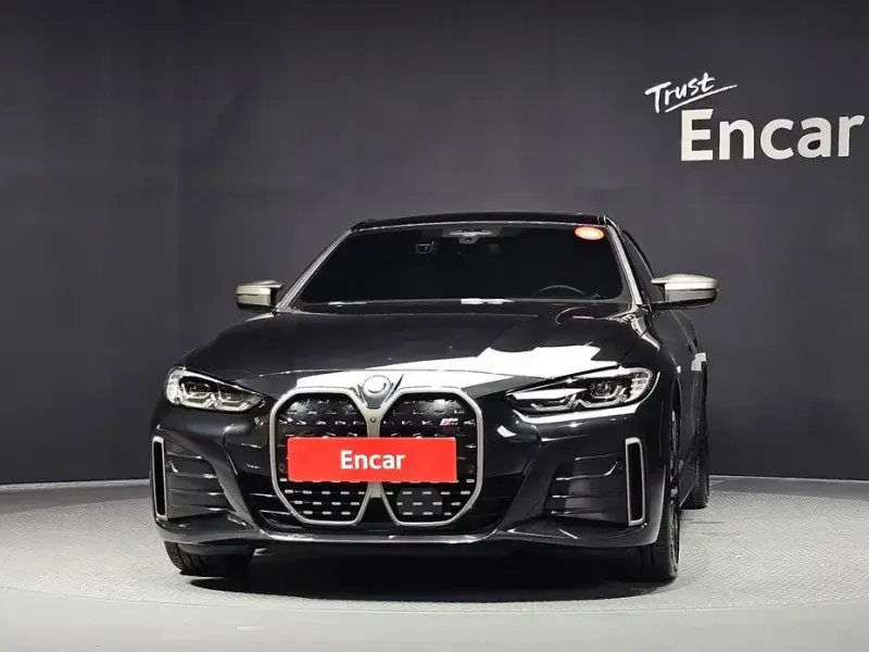2023 BMW i4 с пробегом 53 249 км