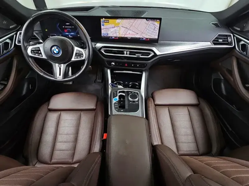 2023 BMW i4 с пробегом 53 249 км