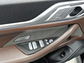 2023 BMW i4 с пробегом 53 249 км