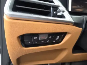 2025 BMW i4 с пробегом 17 548 км