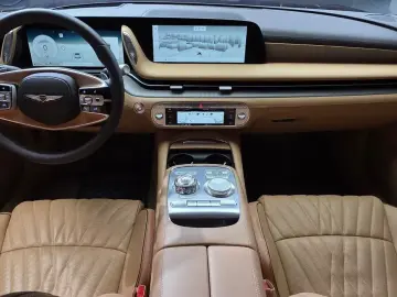 2023 Genesis G90 с пробегом 59 453 км