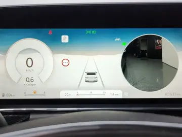 2023 Genesis G90 с пробегом 83 535 км