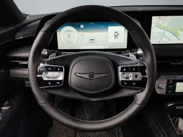 2023 Genesis G90 с пробегом 83 535 км
